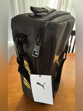 Puma Prowl Shoe Bag with Gold Puma Logo